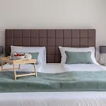 Ferienhaus In Mit Grossem Pool By Interhome *